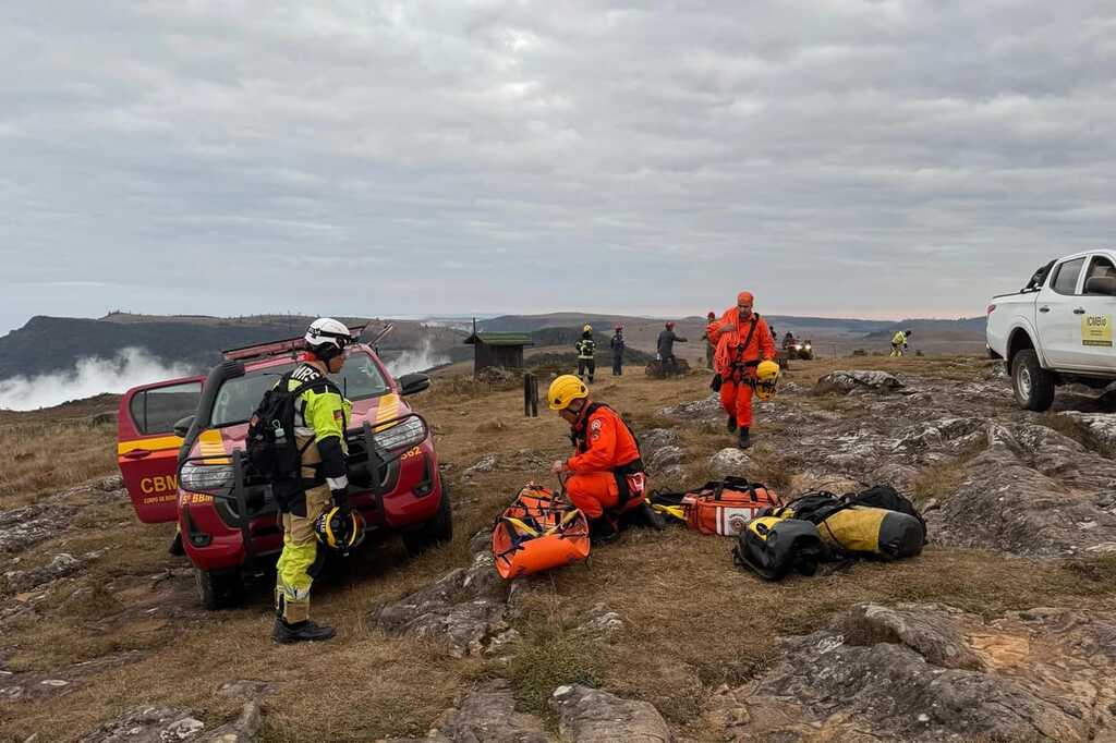 Menina de 11 anos que caiu no Cânion Fortaleza é localizada pelos bombeiros em Cambará do Sul