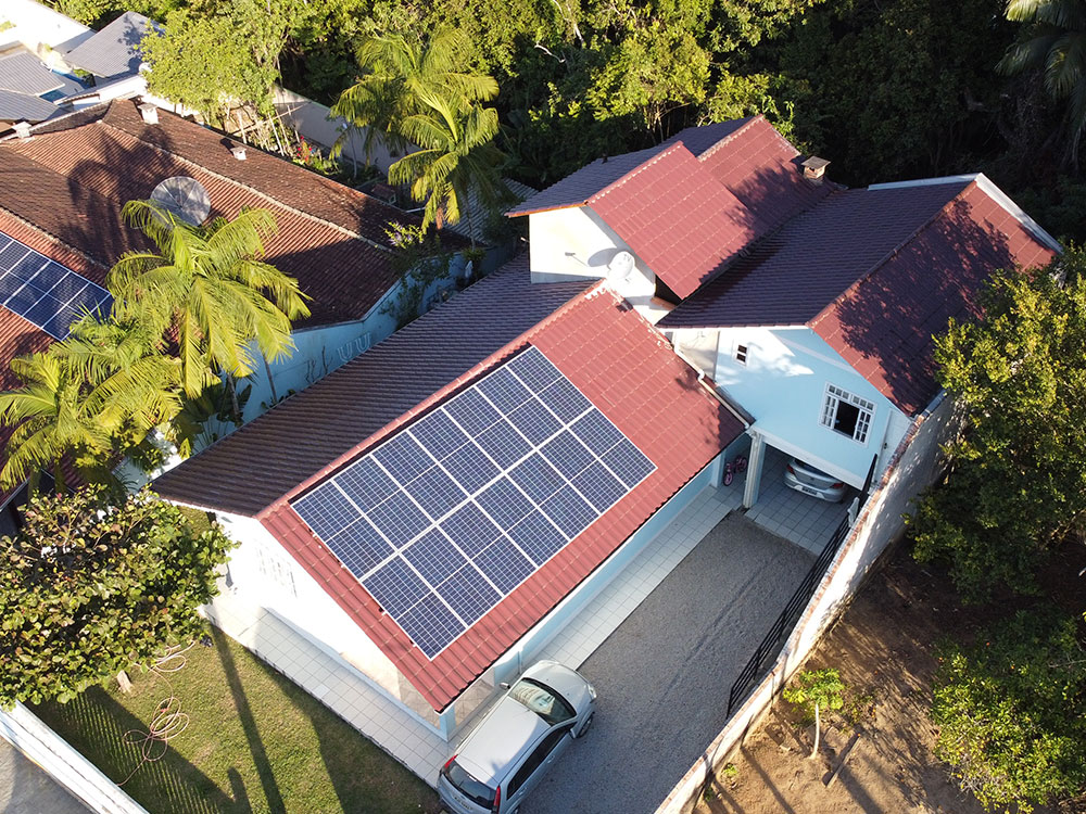 Redução de preços dos painéis solares impulsiona mercado e diminui tempo de payback