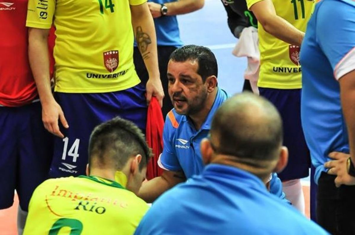 Marquinhos Xavier, técnico da Seleção Brasileira de Futsal palestra em São Marcos