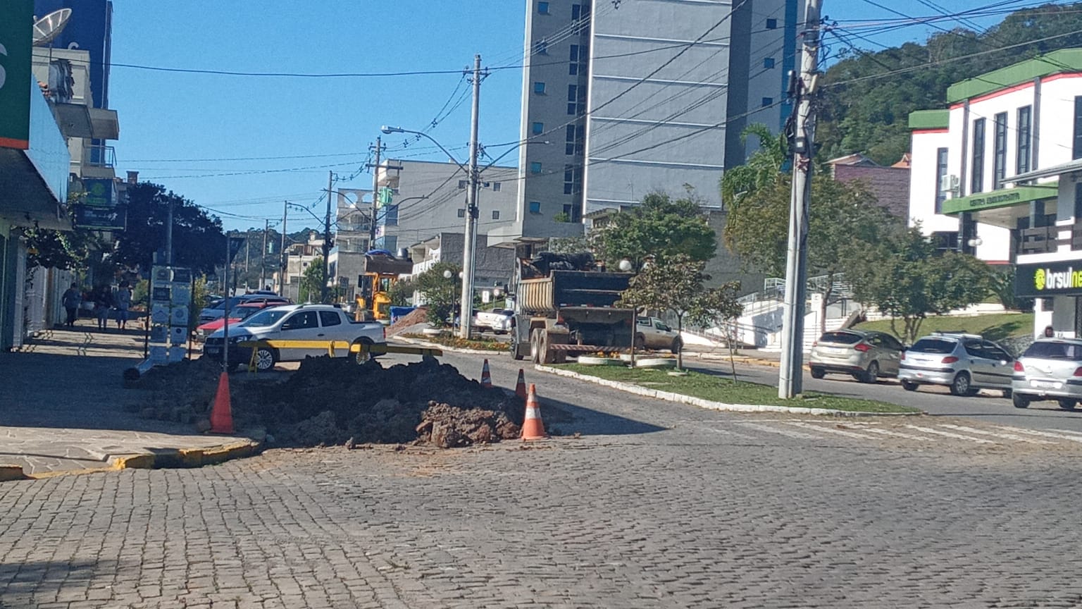Alguns bairros ficarão sem água neste domingo em São Marcos