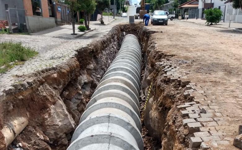 Obra na Carlos Gomes deve durar até meados de março