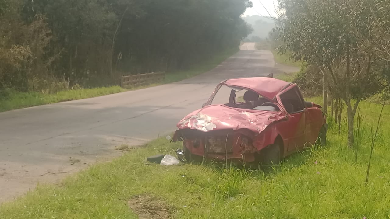 Capotamento na VRS-315 entre São Marcos e Criúva neste domingo