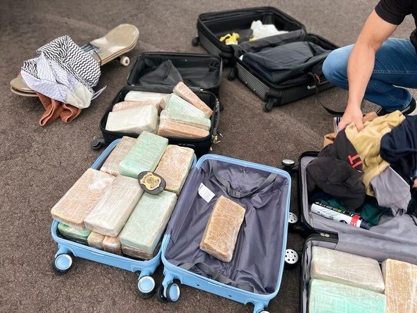 Apreensão no aeroporto de Caxias do Sul: 35 quilos de cocaína e prisão por tráfico