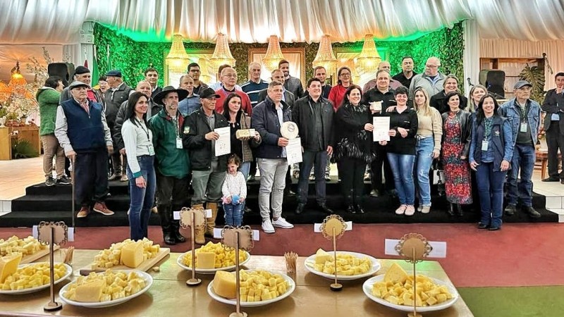 Duas queijarias gaúchas recebem primeira indicação geográfica do país para queijo serrano