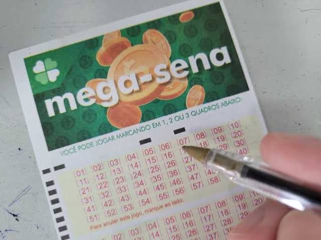 Ninguém acerta as seis dezenas da Mega-Sena e prêmio vai a R$ 115 milhões