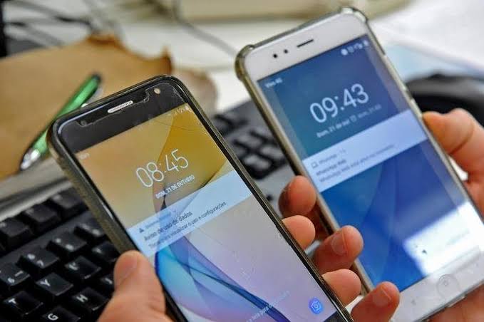 Mesmo sem horário de verão, alguns celulares atrasaram em uma hora