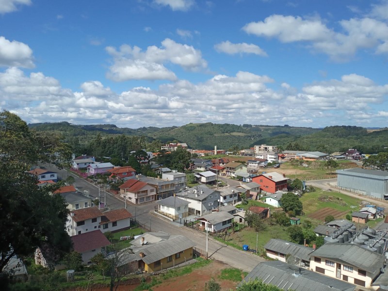 Administração municipal e Corsan discutem falta de água constante em Campestre