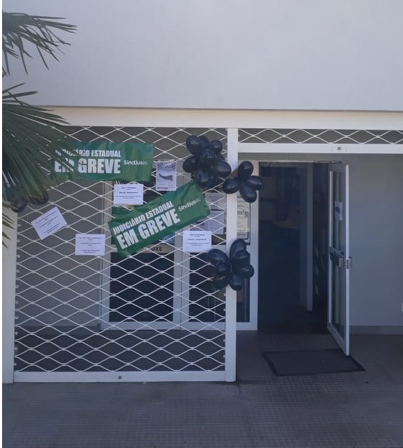Servidores do Judiciário gaúcho estão em greve
