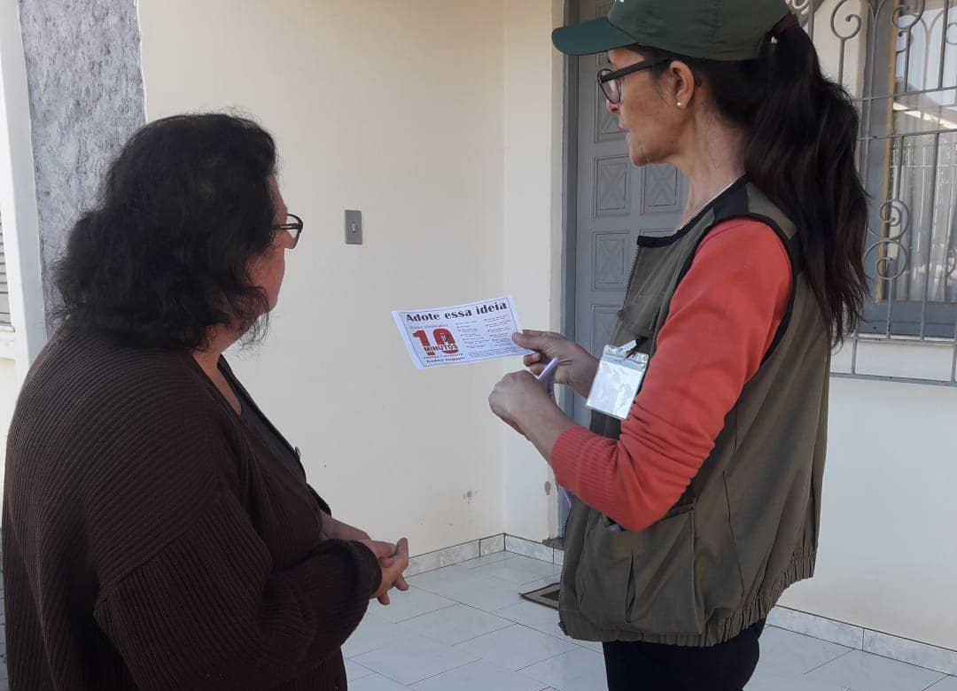 De bairro em bairro, Vigilância intensifica ações contra o Aedes