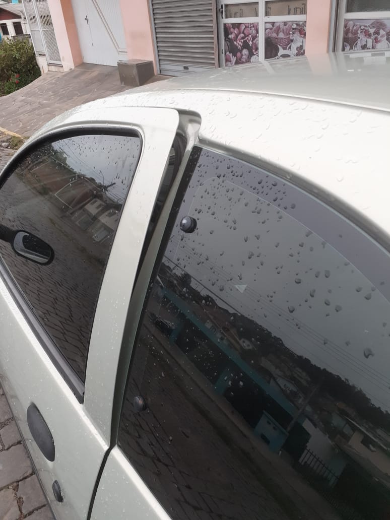 Câmeras de vigilância registraram tentativa de furto no último fim de semana