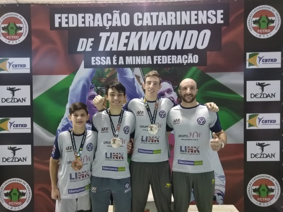 Taekwondo são-marquense conquista três pódios em competição nacional
