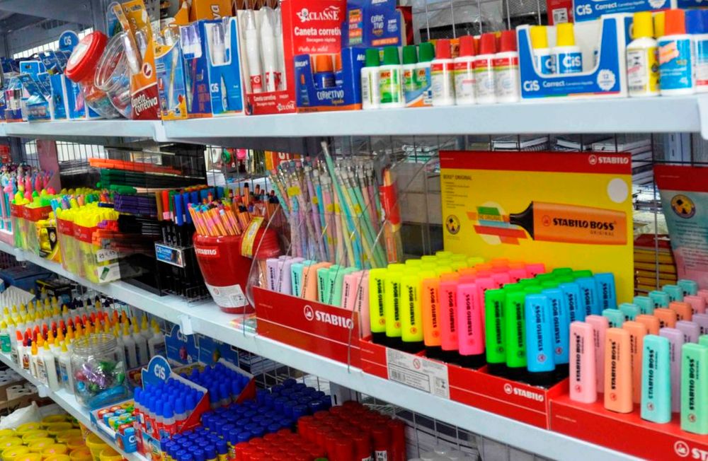 Pesquisa do Procon Caxias indica variação de até 4000% no material escolar