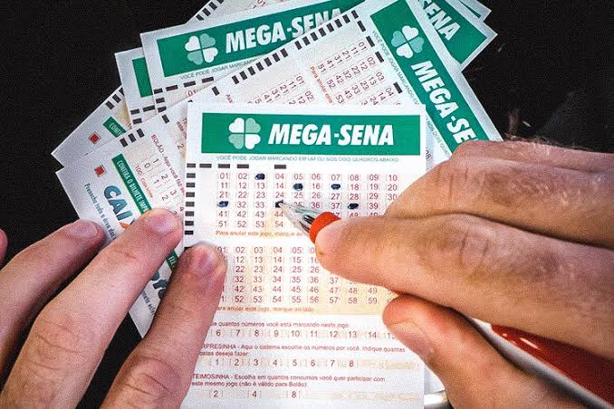 Ninguém acerta as seis dezenas da mega-sena e próximo prêmio vai pagar R$ 50 milhões