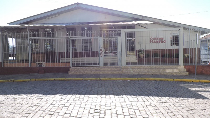 Rede estadual de ensino retoma atividades nesta terça-feira