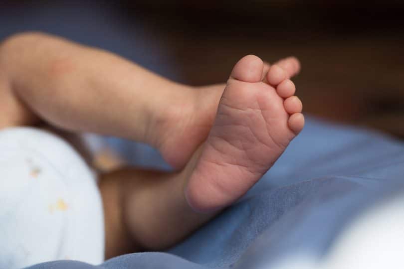 Anvisa autoriza registro de vacina que previne bronquiolite em bebês