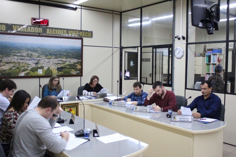 Câmara aprovou reajuste nos valores de diárias para servidores municipais