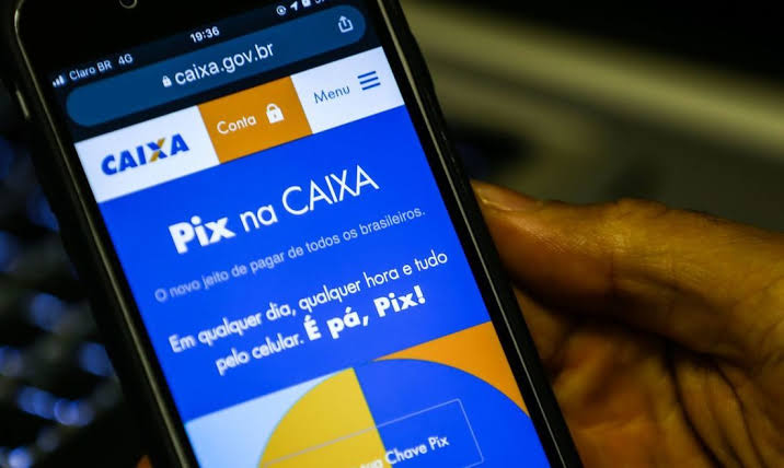 Caixa suspende cobrança de Pix para pessoa jurídica