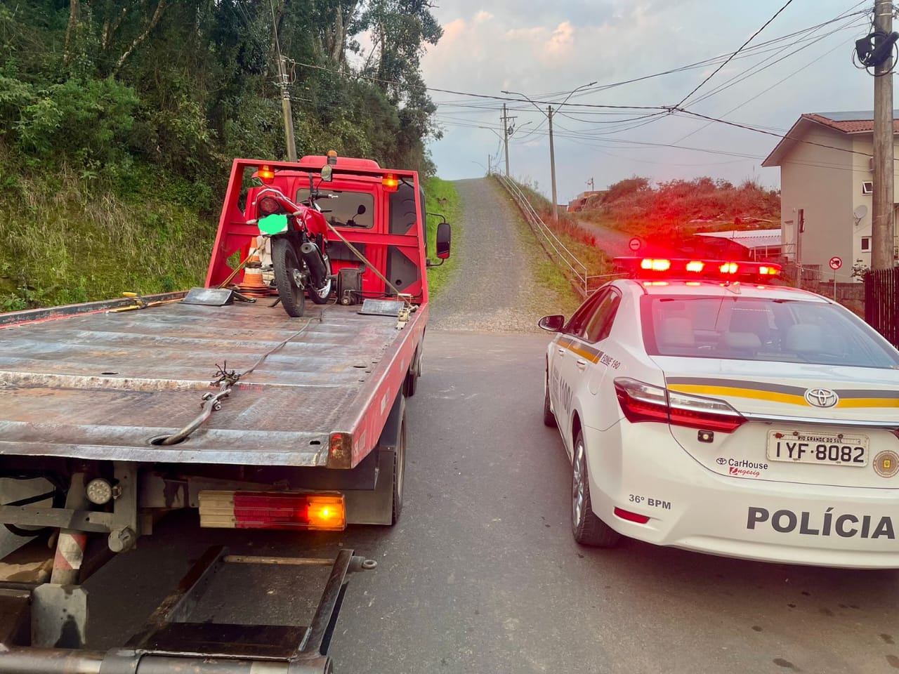 Brigada Militar prende motociclista por crime de racha em São Marcos