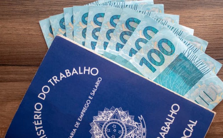 Seguro-desemprego poderá ser recebido em conta a partir de amanhã