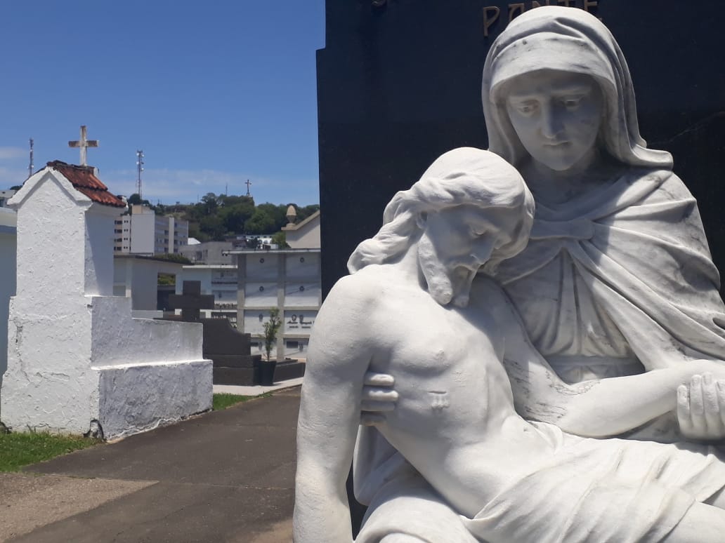 Finados: celebrações serão realizadas em todos os cemitérios do município
