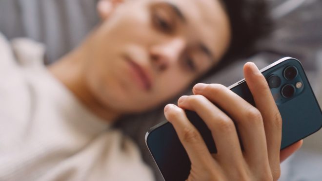 Nomofobia: Você tem medo de ficar longe do celular?