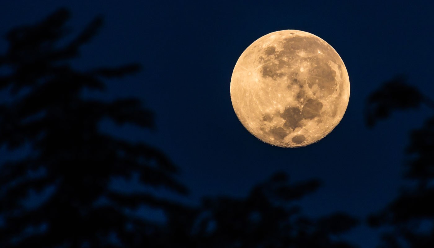 Superlua poderá ser vista hoje nas Américas do Sul e Norte