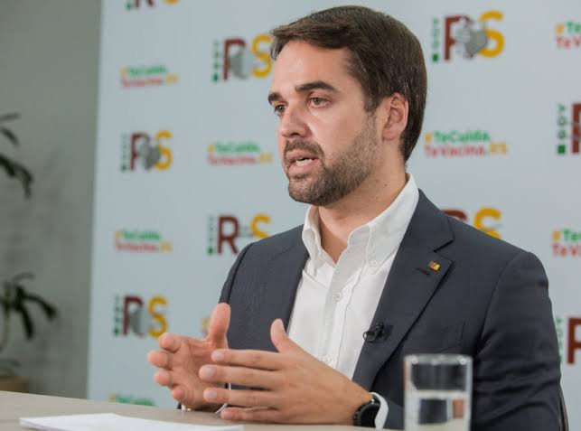 Com redução nas internações, governo deve anunciar flexibilizações