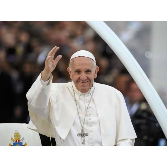 Papa Francisco morre aos 88 anos no Vaticano