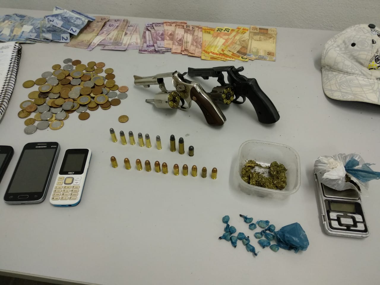 BM realizou prisões por tráfico e porte ilegal nesta quinta