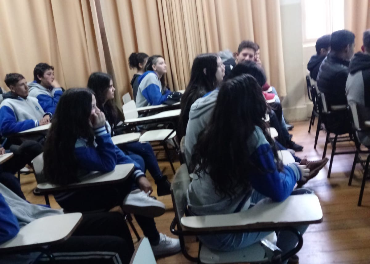 Brigada Militar realiza palestra para alunos em Vacaria