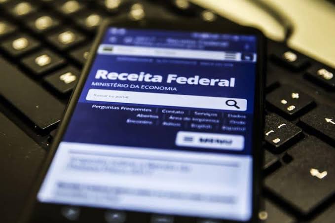 Contribuinte tem um mês para entregar declaração do Imposto de Renda