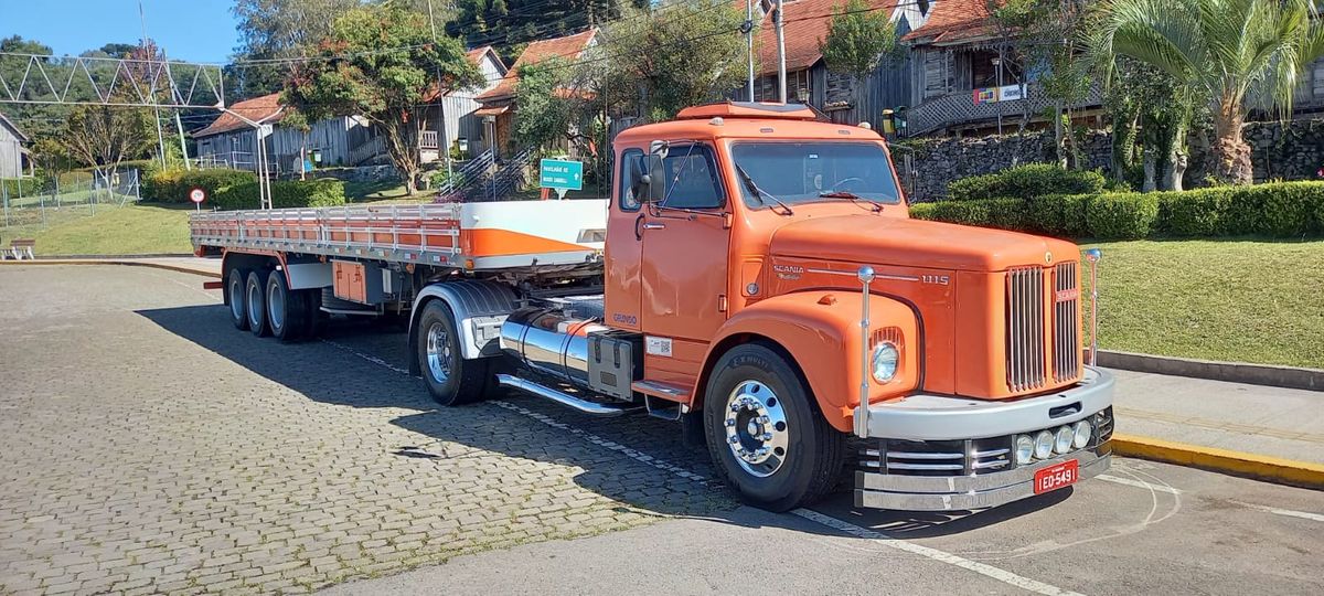 Festa da Uva sedia encontro de caminhões Scania
