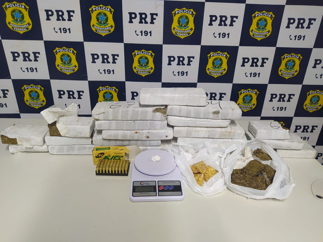 PRF prende homem com drogas e munições de calibre restrito em Caxias do Sul