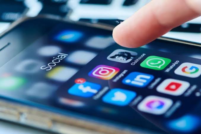 Portaria obriga redes sociais a retirar conteúdo de apologia à violência