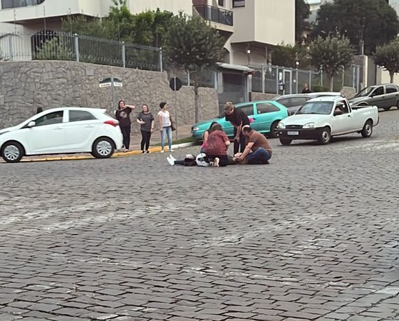 SAMU atendeu acidente inusitado envolvendo motos em São Marcos
