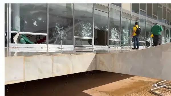 De acordo com a AGU, cinco pessoas físicas ou jurídicas da Serra Gaúcha estão ligadas aos atos antidemocráticos de Brasília