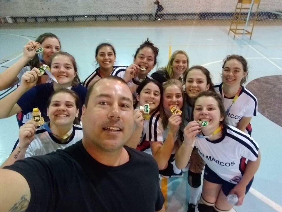 Ginásio conquista o primeiro lugar no vôlei feminino e masculino
