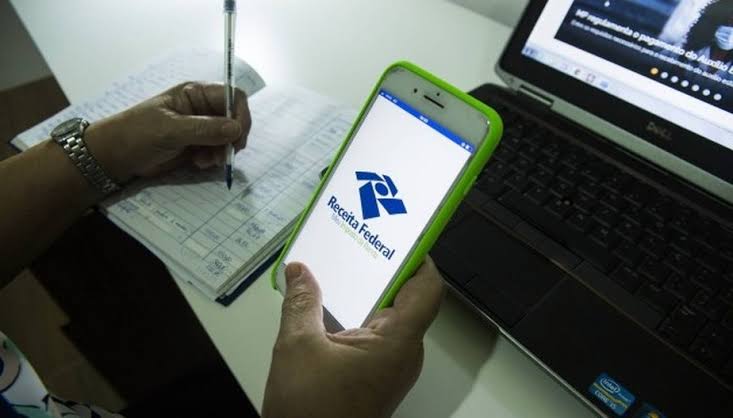 Receita confirma isenção de imposto de renda para quem ganha até R$ 2.640