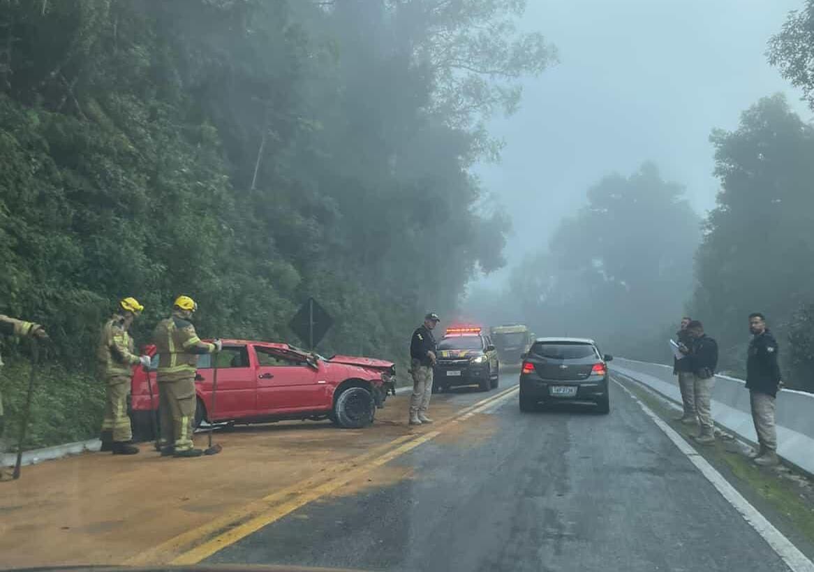 Duas pessoas ficam feridas em acidente na BR-116, entre São Marcos e Caxias do Sul