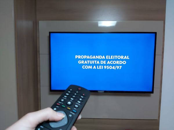 Propaganda eleitoral no rádio e TV recomeça na sexta-feira