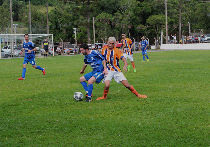 Campeonato Municipal de Futebol de Campo Dirceu Luiz Bertolazzi começa neste domingo (20)