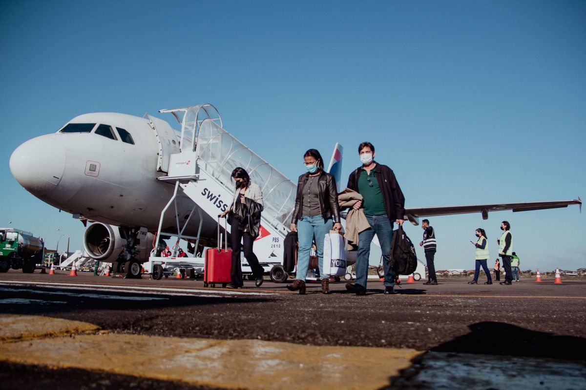 Movimentação no Aeroporto Hugo Cantergiani caminha para recorde histórico