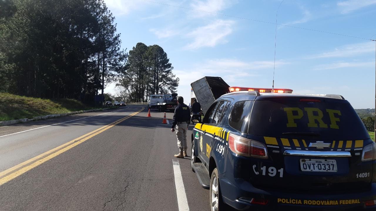PRF informa sobre bloqueio no km 48, em Vacaria
