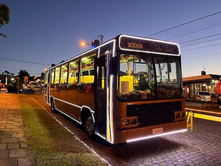 Prefeitura de São Marcos abre chamamento público para passeios de Natal com o Dindinho