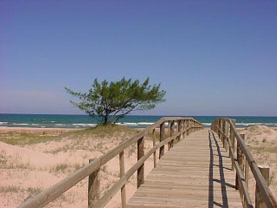 Litoral Norte tem três pontos impróprios para banho