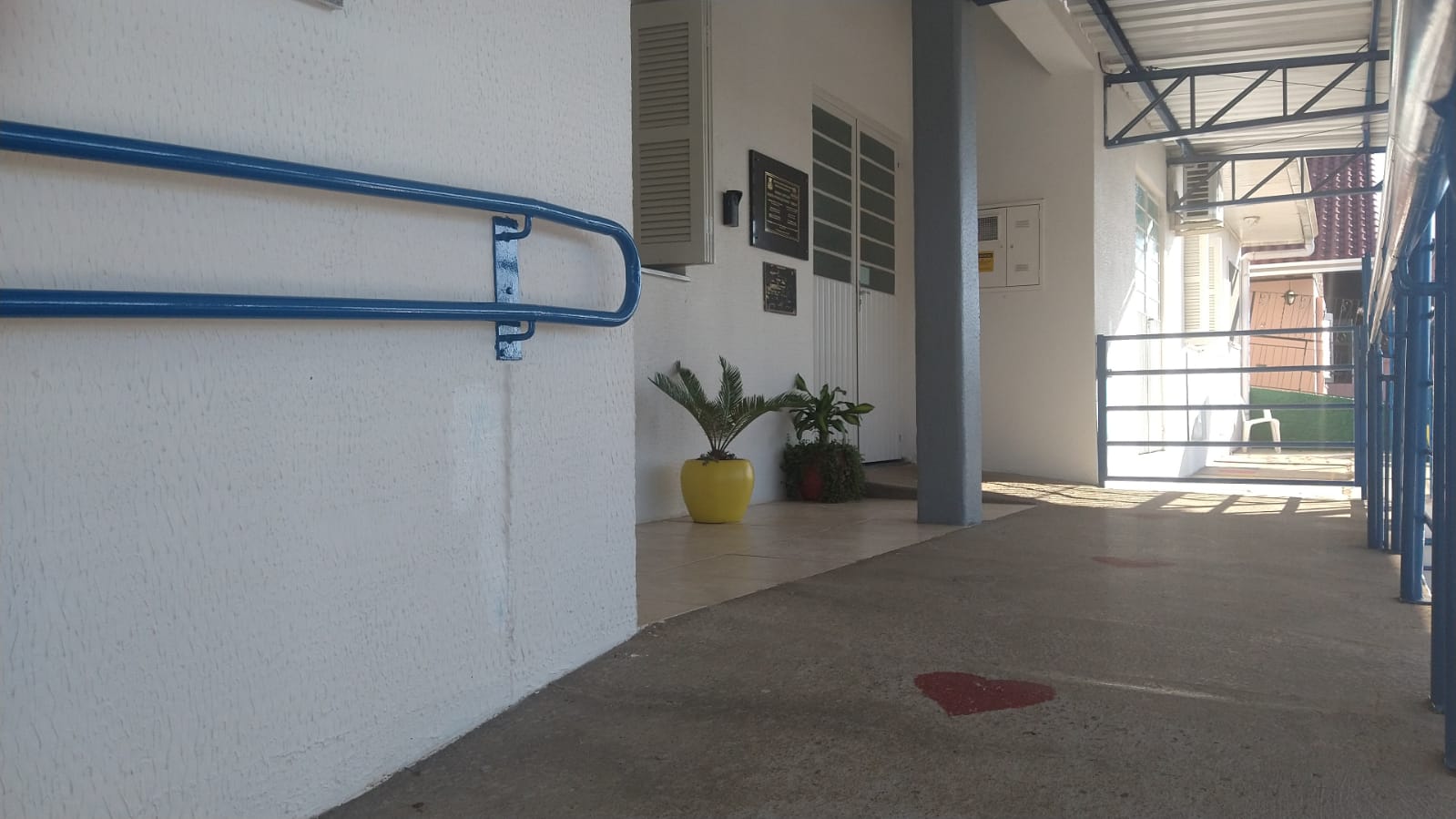Chuvas causaram suspensão das aulas na Escola de Educação Infantil Ternura nesta terça-feira