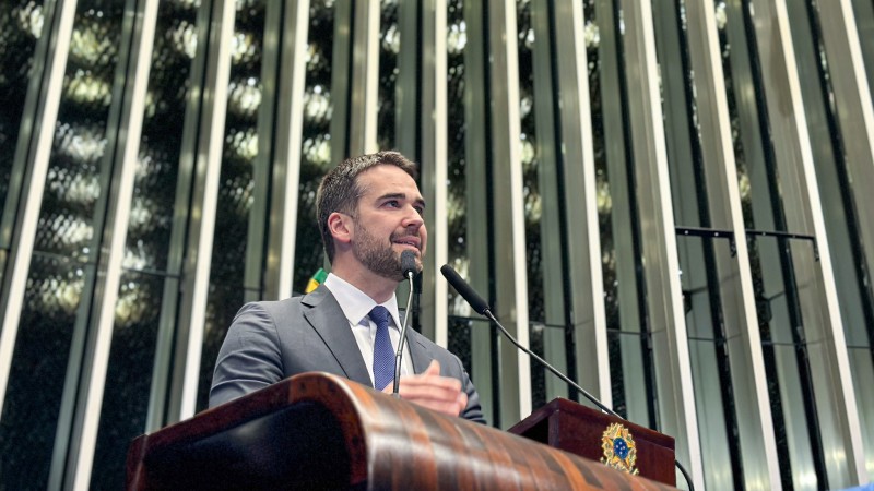 No Senado, Leite defende aprovação da Reforma Tributária