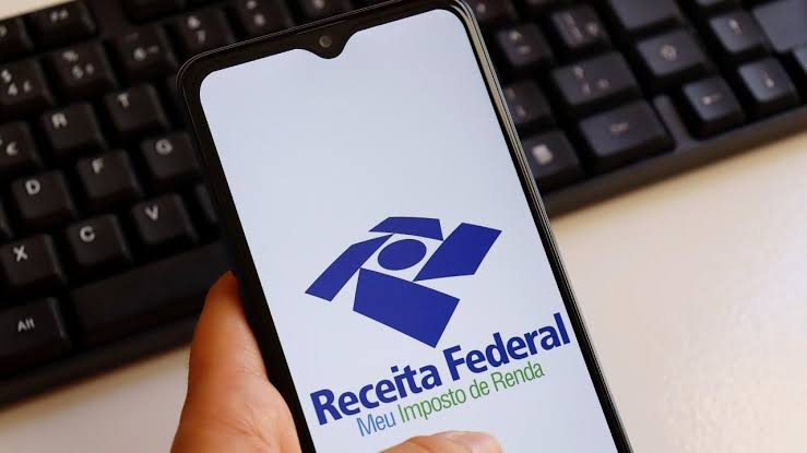 Trabalhadores formais que ganham até R$ 2.640 terão isenção do Imposto de Renda Pessoa Física