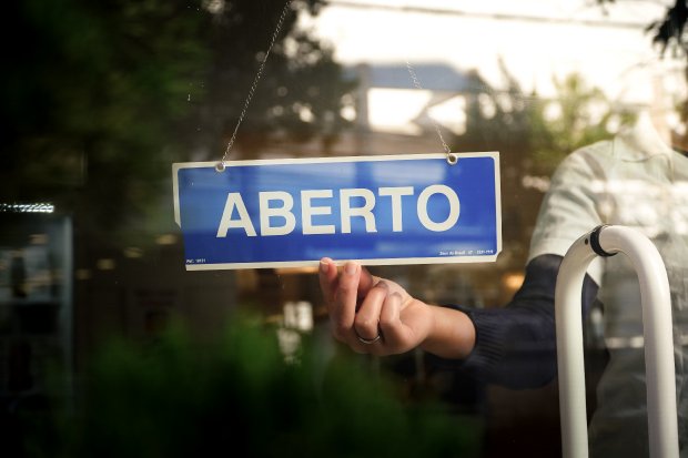 Comércio pode atender normalmente neste domingo de eleição