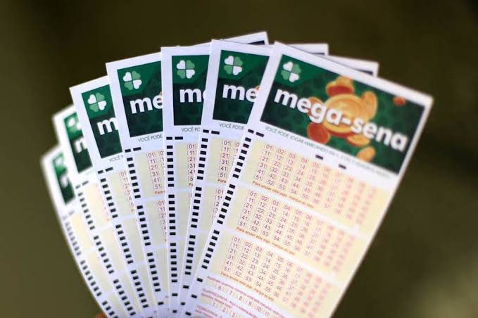 Acumulada, Mega-Sena pode pagar até R$ 60 milhões neste sábado